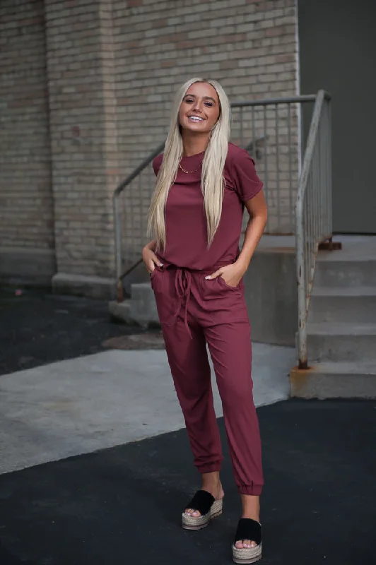 DT Amalia ribbed knit jogger set in Wild Berry