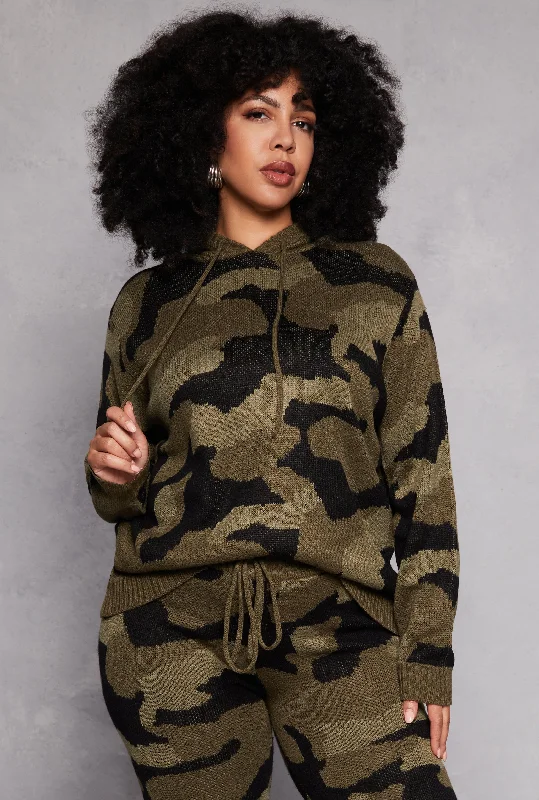 Plus Size Camo Hooded Sweater