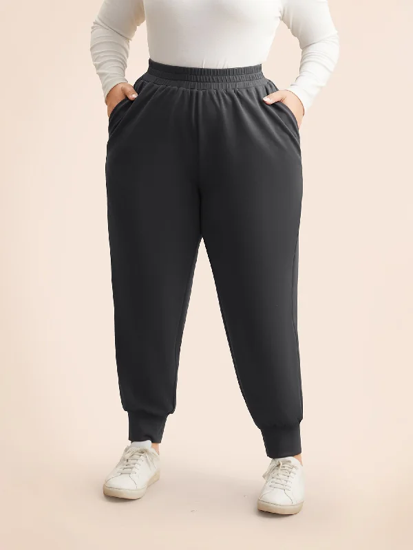 Solid Elastic Waist Carrot Pants