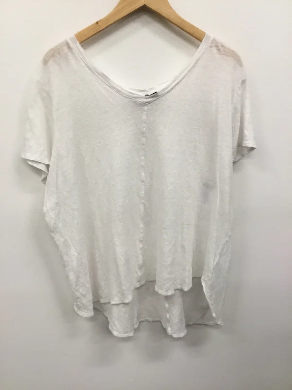 Top Short Sleeve By Tahari By Arthur Levine In White, Size: 3x