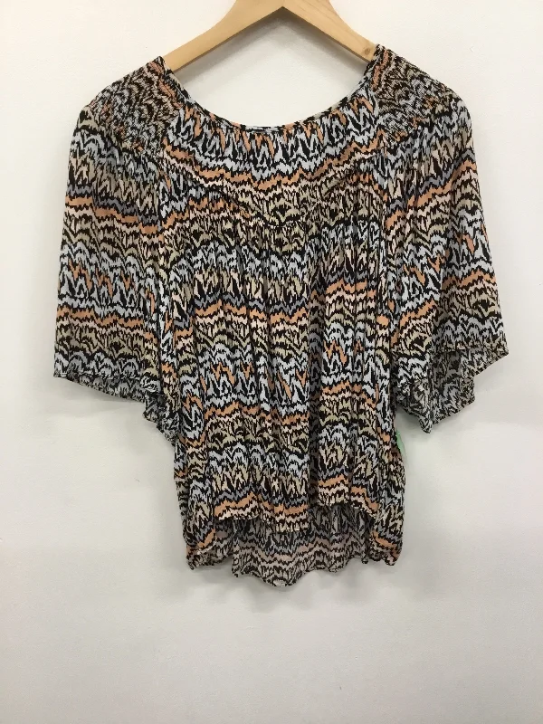 Top Short Sleeve By Tribal In Black, Size: 2x